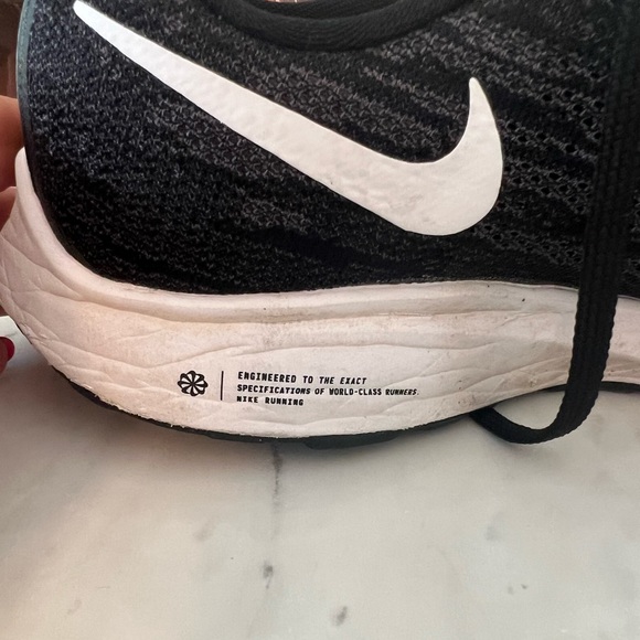 Nike Pegasus - Picture 7 of 13